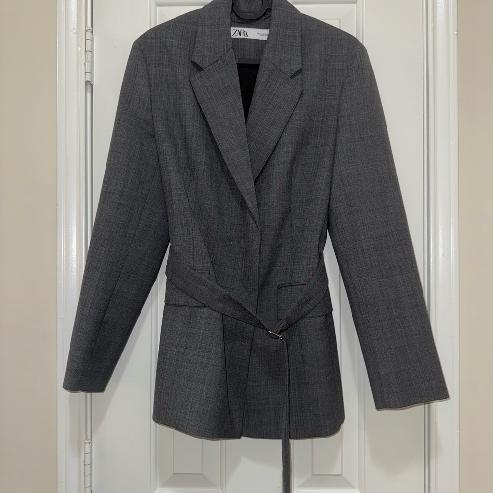 NWOT Zara Women's Charcoal Blazer with Belt